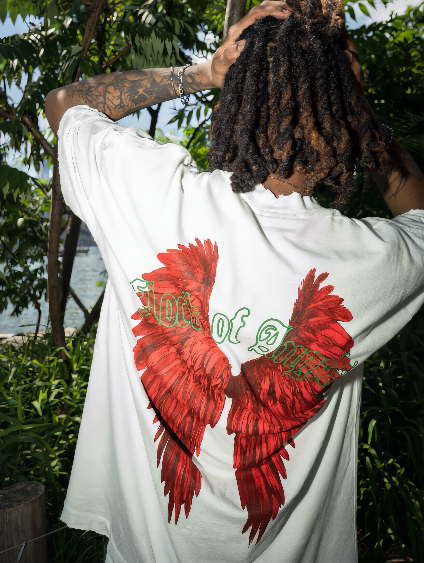 F.O.A SCROLL TEE